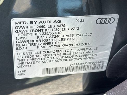 Used 2023 Audi Q5 2.0T Premium w/ Convenience Package AWD/4WD image 27