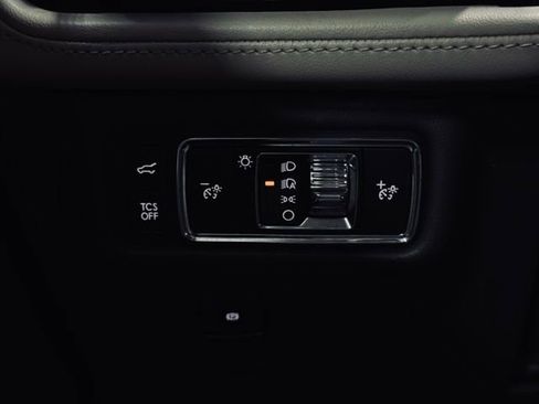 Used 2022 Lincoln Nautilus Reserve image 31