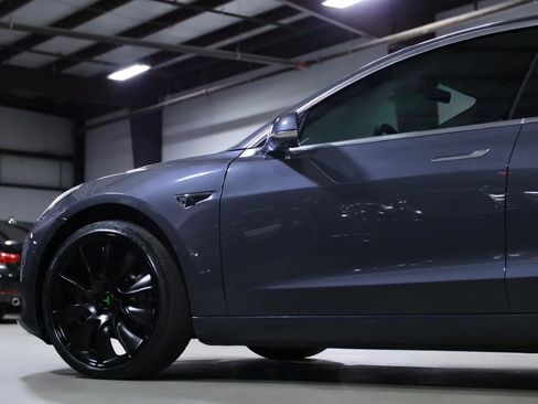 Used 2020 Tesla Model 3 Standard Range image 20