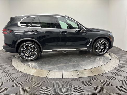 Used 2026 BMW X5 xDrive40i w/ Premium Package AWD/4WD image 17