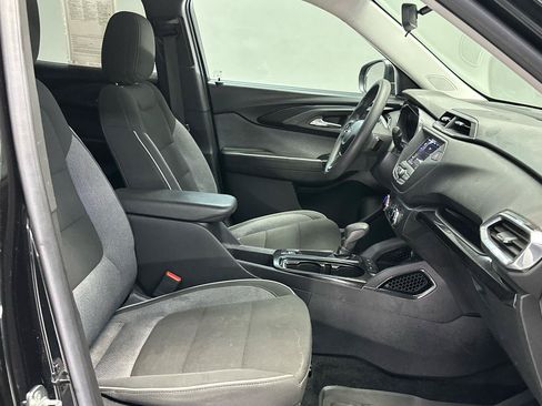 Used 2023 Chevrolet TrailBlazer LT FWD image 10
