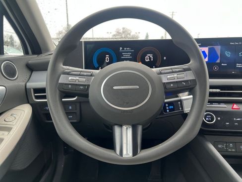 Used 2025 Hyundai Sonata SEL FWD image 34