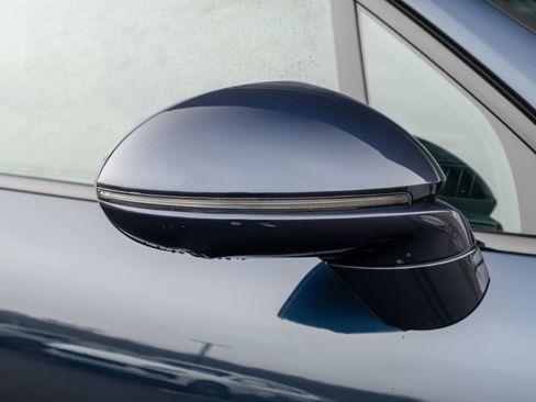 New 2026 Porsche Cayenne image 38