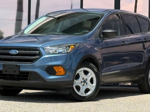 Used 2018 Ford Escape S FWD image 2