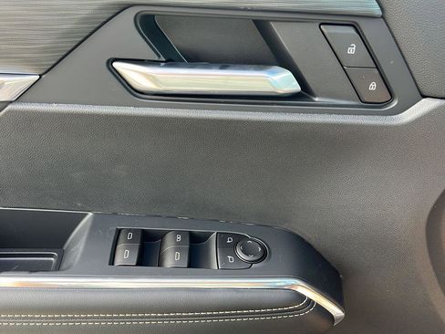 New 2026 GMC Acadia Elevation image 15