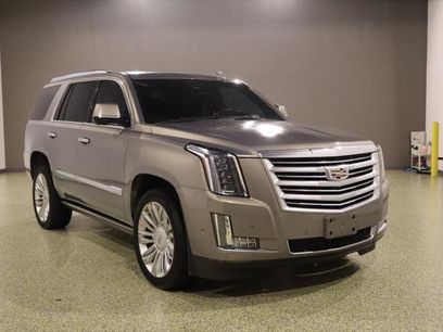 Used 2017 Cadillac Escalade Platinum
