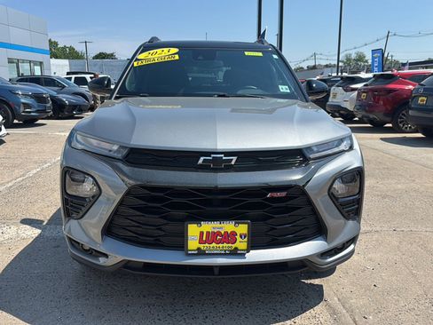 Used 2023 Chevrolet TrailBlazer RS AWD/4WD image 3