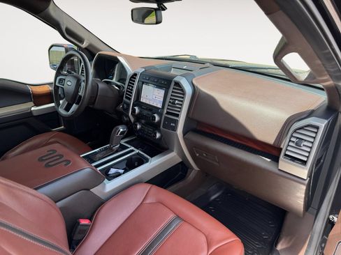 Used 2019 Ford F150 King Ranch w/ Equipment Group 601A Luxury AWD/4WD image 15