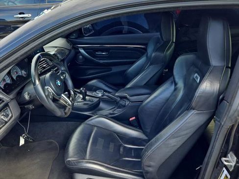 Used 2017 BMW M4 Coupe RWD image 11