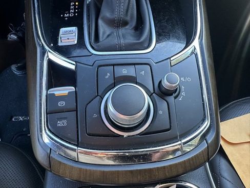Used 2021 MAZDA CX-9 Signature image 29