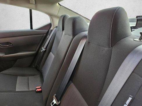 Used 2025 Nissan Sentra SV FWD image 15