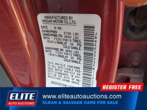 Used 1997 Nissan Pathfinder 4WD image 18