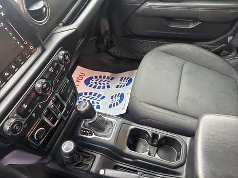 Used 2021 Jeep Wrangler Unlimited Sahara w/ Uconnect 4C Nav & Sound Group image 35