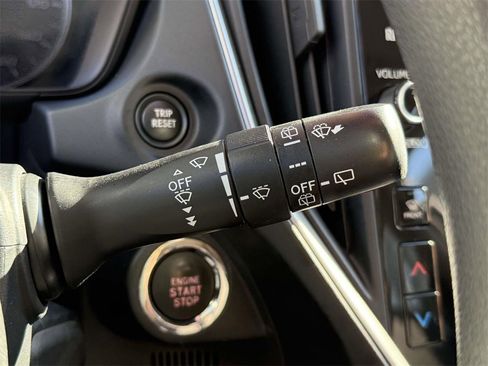 Used 2024 Subaru Impreza 2.0i Sport image 13