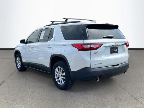 Used 2021 Chevrolet Traverse LT FWD image 5