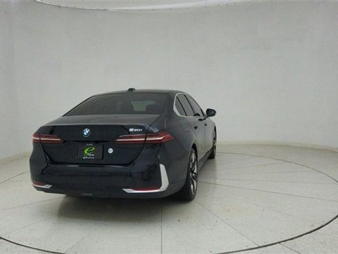 Used 2026 BMW 530i image 72