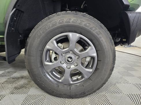 Used 2022 Ford Bronco Big Bend image 2