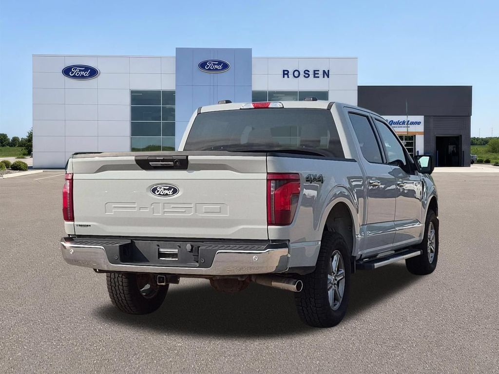 Used 2024 Ford F150 XLT AWD/4WD image 3