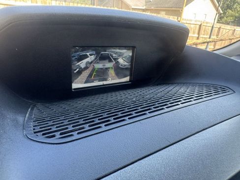 Used 2019 Ford Transit 150 148 Medium Roof image 12