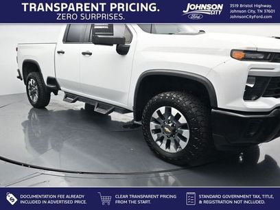 Used 2024 Chevrolet Silverado 2500 Custom w/ Custom Value Package
