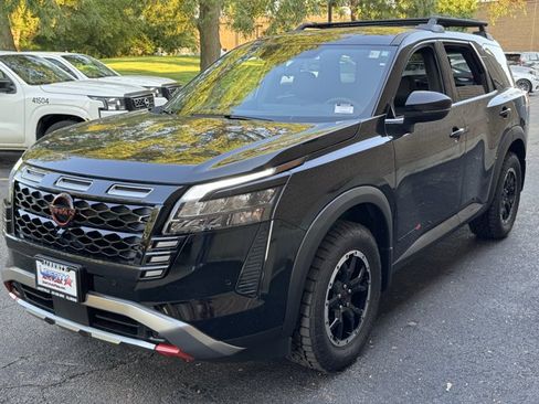New 2026 Nissan Pathfinder Rock Creek AWD/4WD image 32