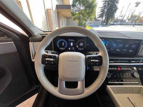 Used 2025 Hyundai Santa Fe SEL image 36