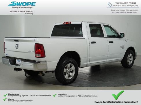 Used 2022 RAM 1500 Classic SLT w/ Electronics Group AWD/4WD image 3