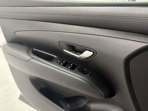 Used 2025 Hyundai Tucson SEL FWD image 21