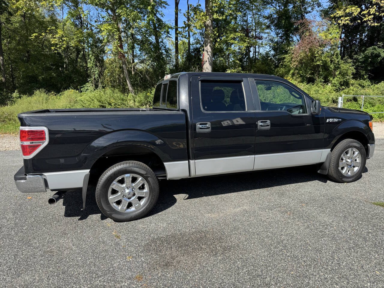 Used 2013 Ford F150 XLT w/ Luxury Equipment Group RWD image 7