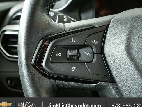 Used 2023 Chevrolet Bolt EUV Premier image 10