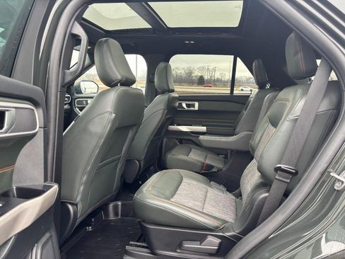Used 2023 Ford Explorer Timberline image 11