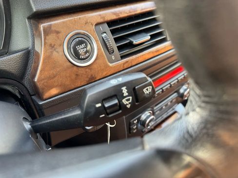 Used 2009 BMW 328i xDrive Coupe image 31