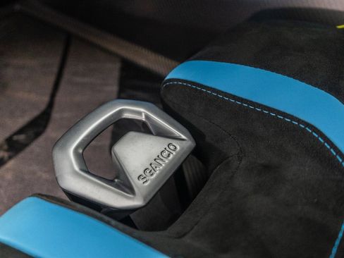 Used 2023 Lamborghini Huracan STO image 36