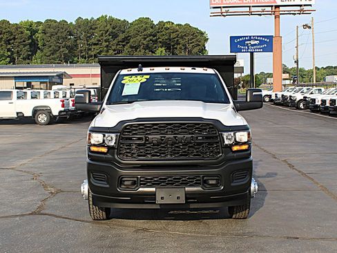 Used 2024 RAM 3500 Tradesman AWD/4WD image 15