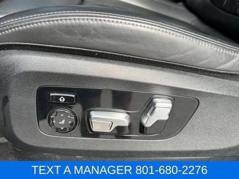 Used 2020 BMW X7 xDrive40i w/ M Sport Package AWD/4WD image 18