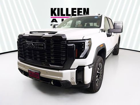 Used 2024 GMC Sierra 2500 Denali Ultimate image 3