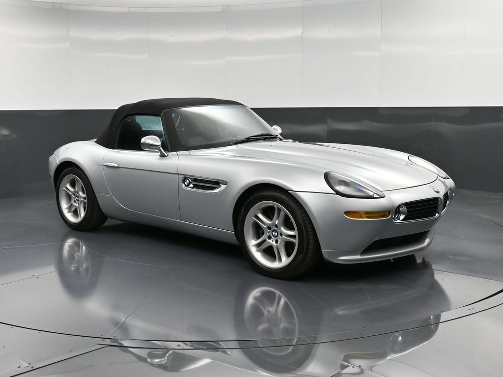 Used 2001 BMW Z8 RWD image 10