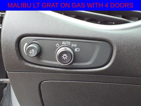 Used 2023 Chevrolet Malibu LT FWD image 12