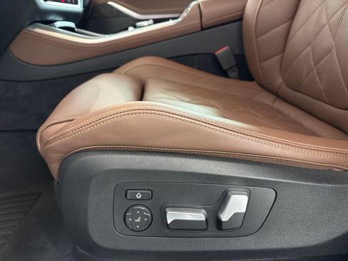 Certified 2025 BMW X5 xDrive50e w/ M Sport Package AWD/4WD image 30