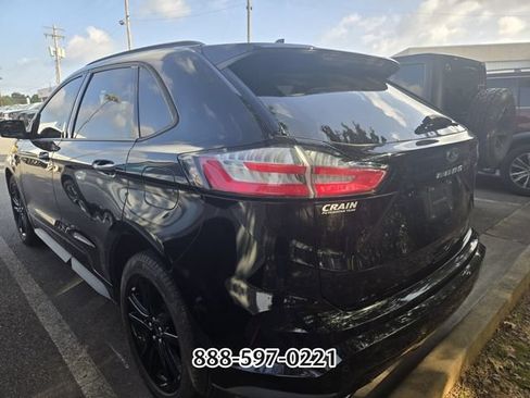 Used 2021 Ford Edge ST-Line FWD image 4