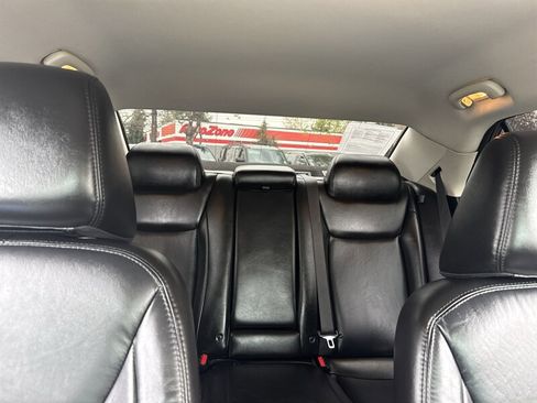 Used 2021 Chrysler 300 Touring L image 27