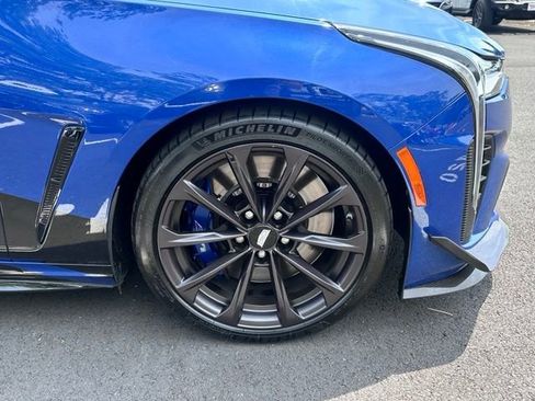 Used 2022 Cadillac CT4 V Blackwing w/ Carbon Fiber 1 Package RWD image 15