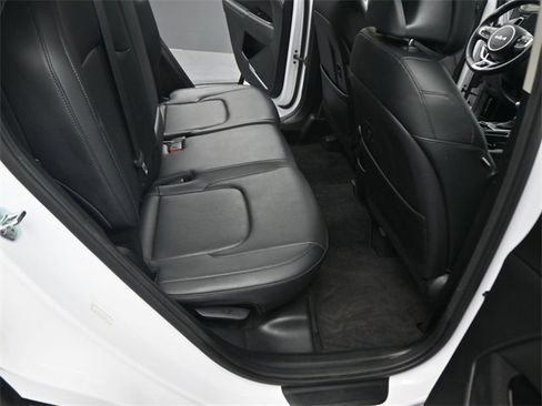 Used 2023 Kia Sportage EX image 14