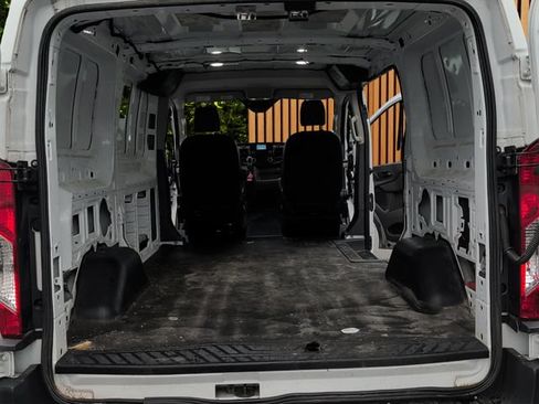 Used 2021 Ford Transit 250 Low Roof RWD image 21