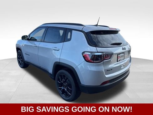 New 2026 Jeep Compass Latitude AWD/4WD image 8