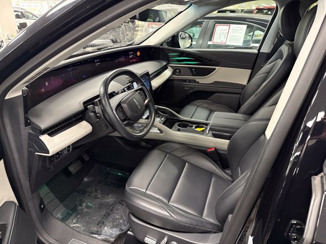 Used 2024 Lincoln Nautilus Premier w/ Equipment Group 102A AWD/4WD image 18