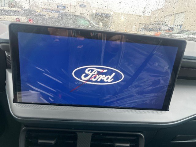 New 2026 Ford Maverick XL FWD image 18