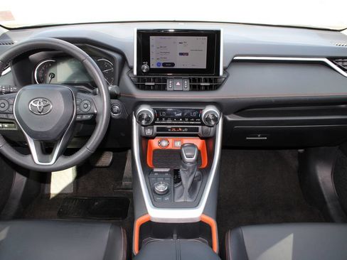 Used 2024 Toyota RAV4 Adventure AWD/4WD image 8