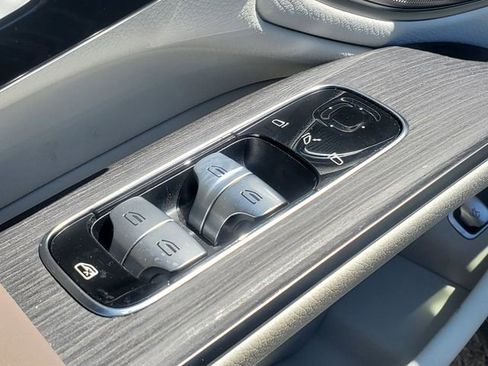 Used 2022 Mercedes-Benz EQS 450+ Sedan image 8