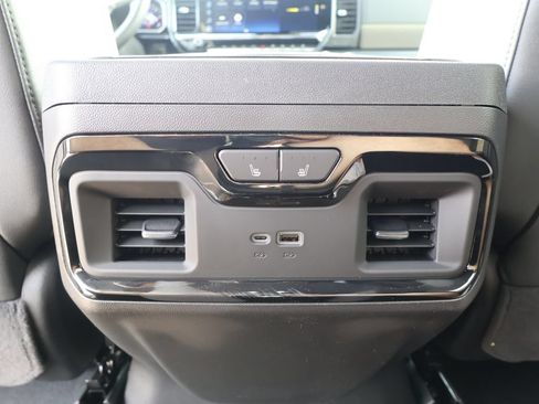 New 2026 Chevrolet Silverado 1500 ZR2 w/ Dark Appearance Package AWD/4WD image 31